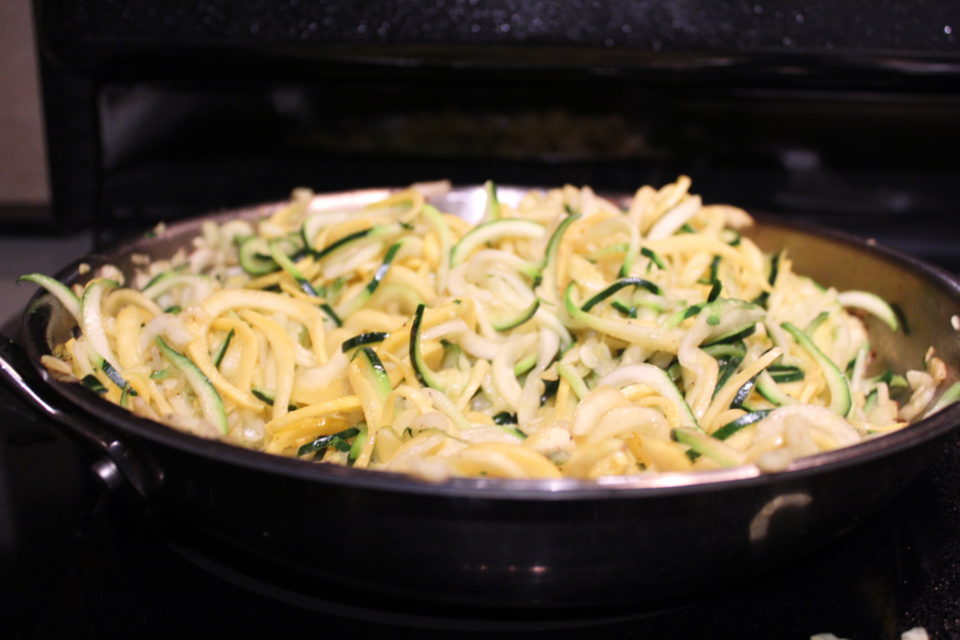 https://eatbreathelove.net/2016/09/meatballs-zoodles/