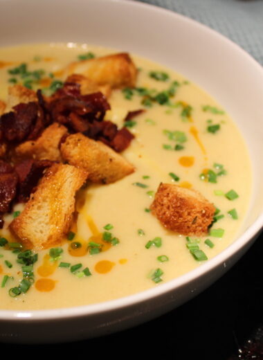 http://s0i.fa0.myftpupload.com/2017/02/cheddar-ale-cauliflower-soup/