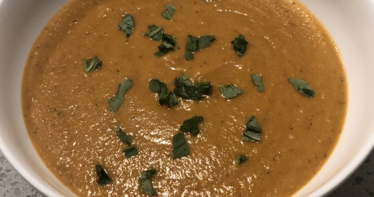 soup sundays: summer bean and tomato soup
