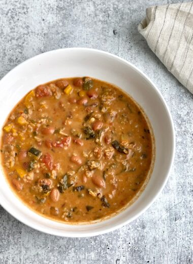 Veggie Enchilada Soup || www.eatbreathelove.net