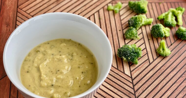 Easy Broccoli Cheddar Soup – Soup Sundays