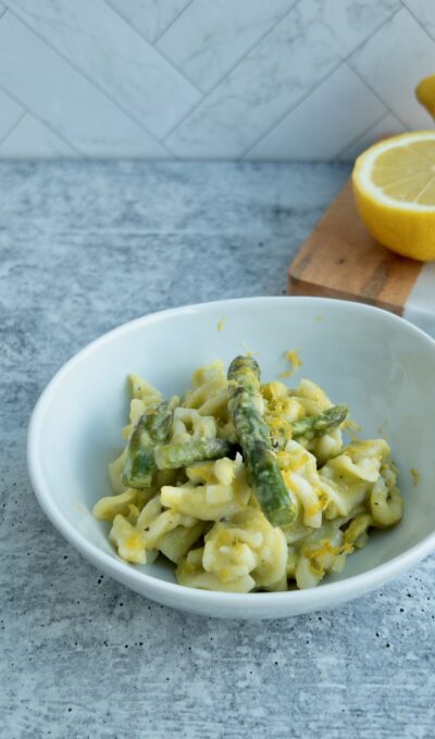 Lemon Asparagus Pasta with Goat Cheese